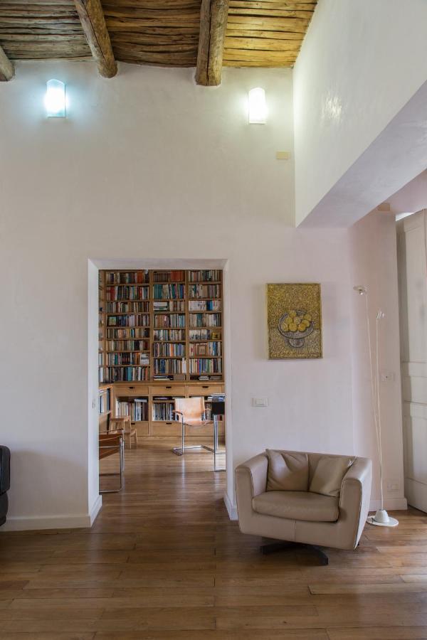 Ferienwohnung La Casa Nel Cuore Della Citta Neapel Exterior foto